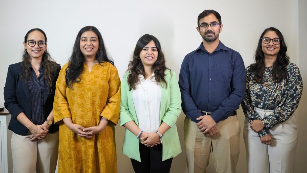 Guides - 6 team impowered